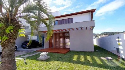Casa com 4 Quartos à venda, 236m² no Cachoeira do Bom Jesus, Florianópolis