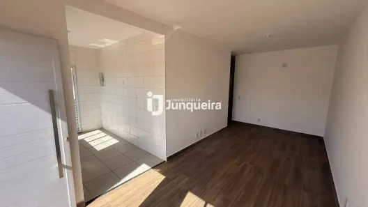 Casa de Condomínio com 2 Quartos para alugar, 60m² no Cidade Judiciária, Piracicaba