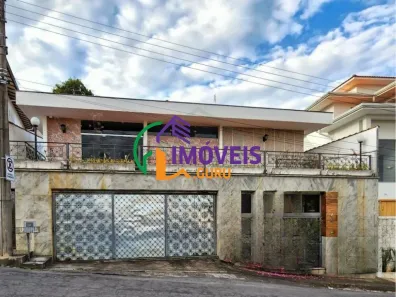 Sobrado com 4 Quartos para venda ou aluguel, 395m² no Jardim dos Estados, Poços de Caldas