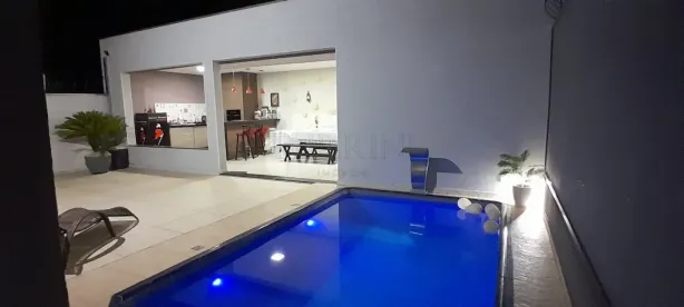 Casa com 3 Quartos à venda, 245m² no Centro, Piratininga