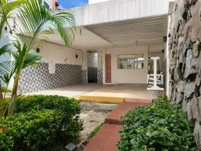 Imóvel Comercial com 4 Quartos para alugar, 372m² no Boa Viagem, Recife