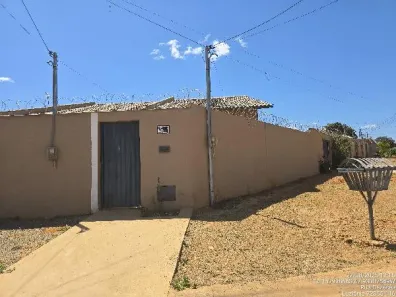 Casa com 2 Quartos à venda, 175m² no Parque Industrial Mingone, Luziânia