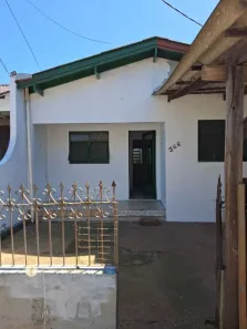 Casa com 3 Quartos para alugar, 80m² no Scharlau, São Leopoldo