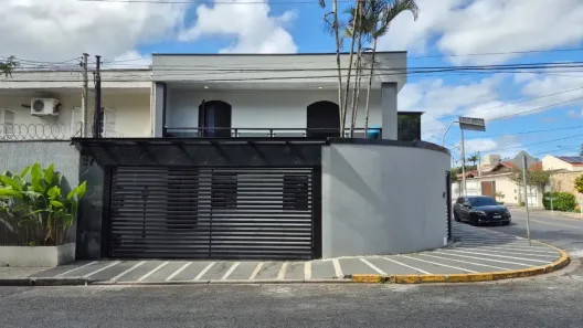 Sobrado com 3 Quartos à venda, 162m² no Vila Oliveira, Mogi das Cruzes