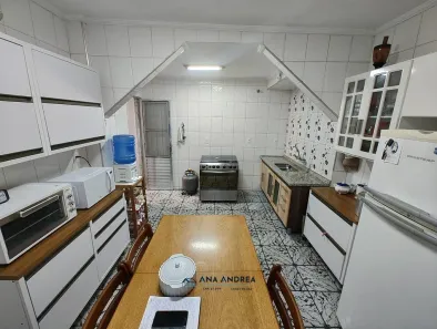 Casa com 2 Quartos à venda, 145m² no Jardim Helena, Taboão da Serra