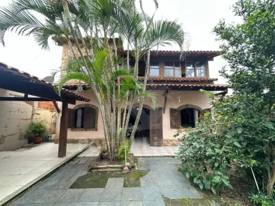Casa com 3 Quartos à venda, 180m² no Jaconé (Sampaio Correia), Saquarema