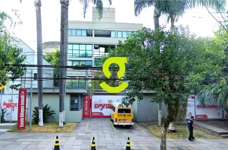Prédio Residencial para alugar, 1096m² no Higienópolis, Porto Alegre