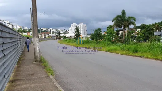 Lote/Terreno à venda, 18500m² no São Pedro, Juiz de Fora