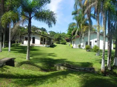 Fazenda/Sítio com 6 Quartos à venda, 10500m² no Chácaras Guanabara, Guararema