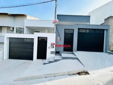 Casa com 2 Quartos à venda, 80m² no Lagoa, Macaé