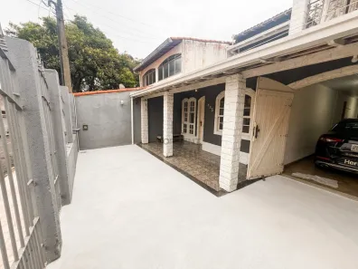 Casa com 4 Quartos à venda, 165m² no Casa de Pedra, Volta Redonda