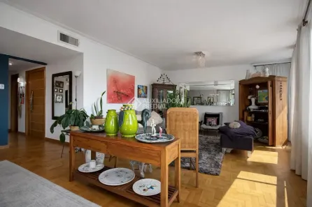 Apartamento com 3 Quartos à venda, 234m² no Independência, Porto Alegre