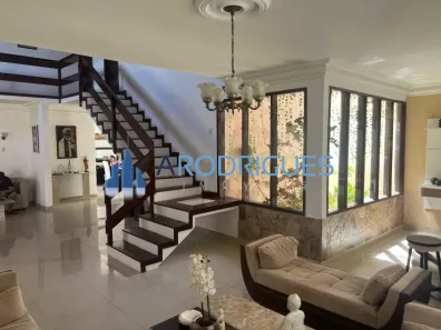 Casa com 8 Quartos à venda, 804m² no Itapuã, Salvador