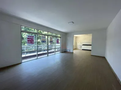 Apartamento com 2 Quartos para alugar, 80m² no Centro, Palhoça