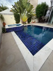 Casa de Condomínio com 3 Quartos para alugar, 263m² no Jardim Imperial, Cuiabá
