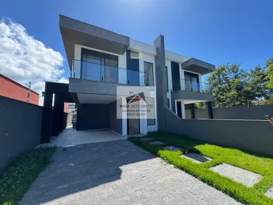 Sobrado com 3 Quartos à venda, 162m² no Ingleses do Rio Vermelho, Florianópolis