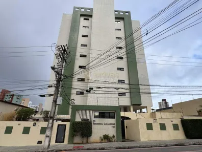 Apartamento com 3 Quartos para alugar, 91m² no Barro Vermelho, Natal