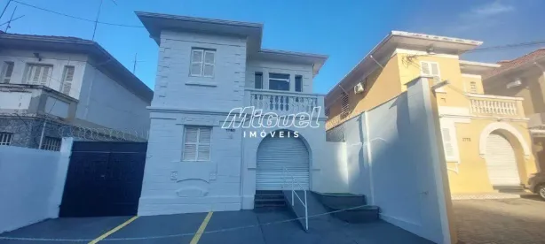 com 3 Quartos para alugar, 190m² no Centro, Piracicaba