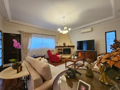 Sobrado com 4 Quartos à venda, 270m² no Vila Albertina, São Paulo