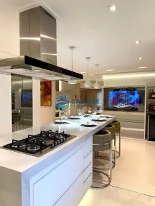 Casa com 4 Quartos à venda, 530m² no Cinqüentenário, Caxias do Sul