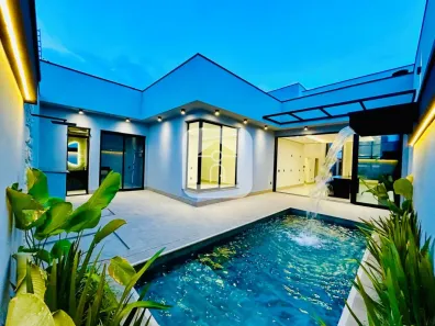 Casa com 3 Quartos à venda, 170m² no Grand Ville, Uberlândia