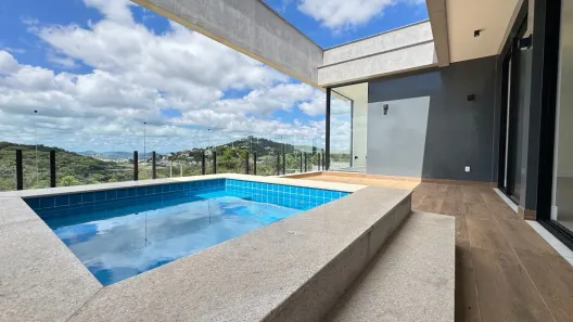 Casa de Condomínio com 4 Quartos à venda, 466m² no Santos Dumont, Juiz de Fora