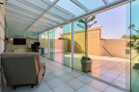 Apartamento com 2 Quartos à venda, 120m² no Hugo Lange, Curitiba