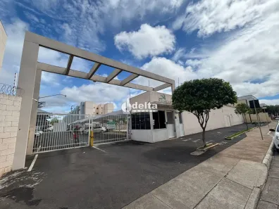 Apartamento com 2 Quartos à venda, 45m² no Jardim Holanda, Uberlândia