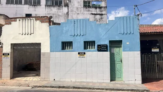 Casa com 2 Quartos à venda, 341m² no Centro, Itabaiana