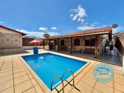 Casa com 4 Quartos à venda, 281m² no Coqueiral, Araruama