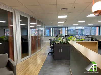Sala Comercial com 1 Quarto para alugar, 200m² no Vila Olímpia, São Paulo