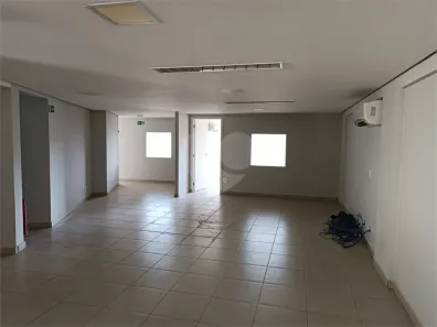 Ponto Comercial para alugar, 140m² no Jardim Petrópolis, São Paulo
