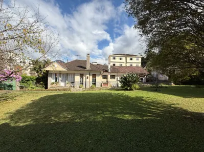 Casa com 4 Quartos à venda, 1002m² no Braunes, Nova Friburgo