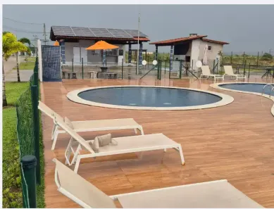 Casa de Condomínio com 2 Quartos à venda, 53m² no Cidade Universitária, Maceió