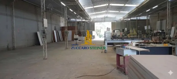Galpão/Depósito/Armazém à venda, 740m² no Jardim Santa Maria, Jacareí