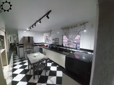 Sobrado com 4 Quartos à venda, 204m² no Cidade das Flores, Osasco