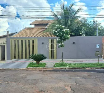 Casa com 3 Quartos à venda, 240m² no Vila Progresso, Campo Grande