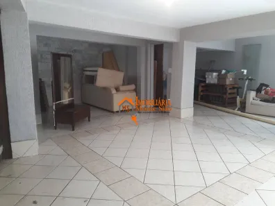 Casa com 3 Quartos à venda, 198m² no Jardim Santa Clara, Guarulhos