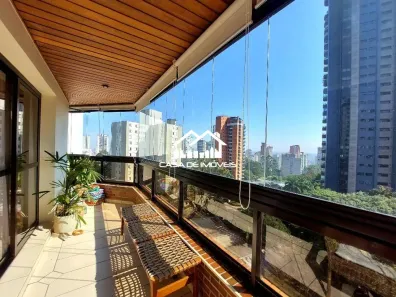 Apartamento com 3 Quartos à venda, 176m² no Vila Suzana, São Paulo