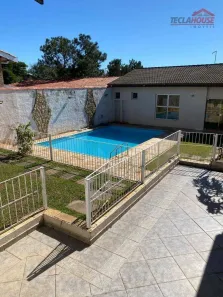 Casa com 3 Quartos para alugar, 372m² no Samambaia Parque Residencial, Atibaia