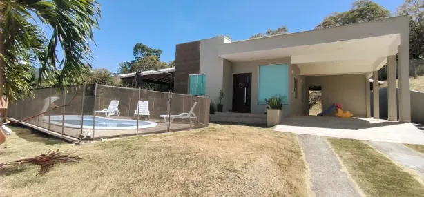 Casa de Condomínio com 2 Quartos à venda, 1000m² no Papucaia, Cachoeiras de Macacu