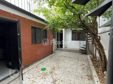 Sobrado com 3 Quartos à venda, 201m² no Rio Branco, Porto Alegre