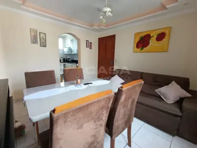 Apartamento com 2 Quartos à venda, 52m² no Castelândia, Serra