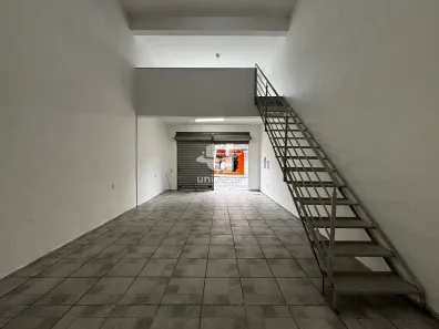 Ponto Comercial para alugar, 56m² no Manoel Honório, Juiz de Fora