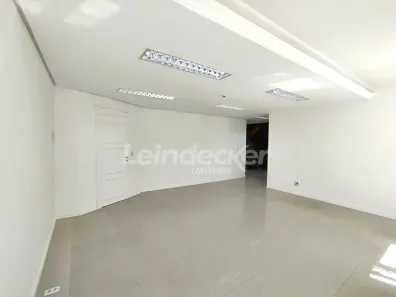 Sala Comercial para alugar, 150m² no Centro Histórico, Porto Alegre