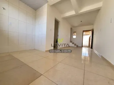 Casa de Condomínio com 2 Quartos para alugar, 90m² no Lagoa, Gaspar