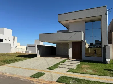 Casa de Condomínio com 3 Quartos à venda, 155m² no Jardins Capri, Senador Canedo