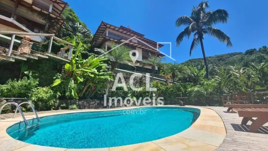 Sobrado com 3 Quartos para alugar, 160m² no Camburi, São Sebastião