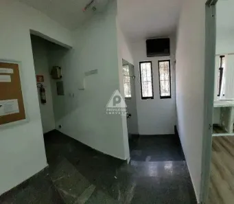 Ponto Comercial à venda, 212m² no Praça da Bandeira, Rio de Janeiro