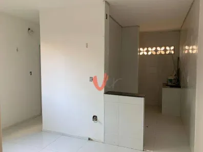 Apartamento com 2 Quartos para alugar, 40m² no Parque Albano (Jurema), Caucaia